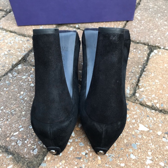 Stuart Weitzman Logopower Suede Platform Pump - Picture 6 of 8